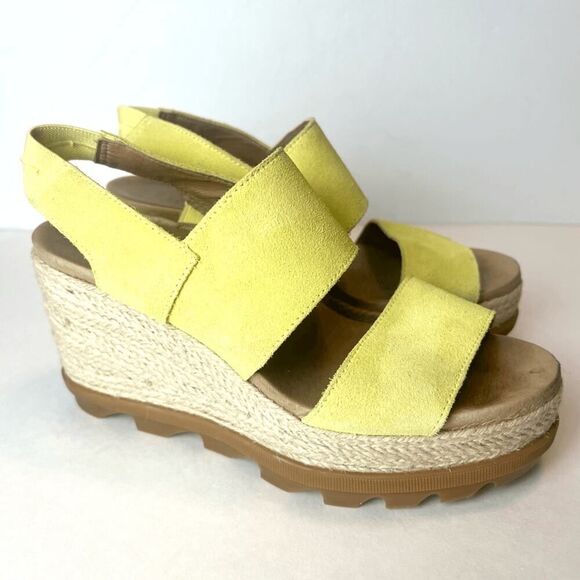 Sorel Women's Joanie II Hi Slingback Wedge Sandal Sunnyside Yellow Sz 9 - Picture 1 of 12